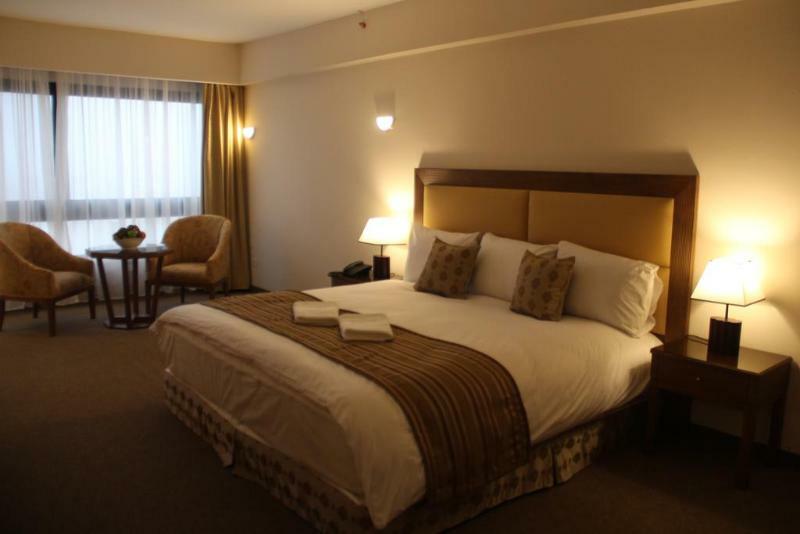 Saray Hotel Аман Екстериор снимка